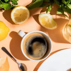 Czy kawa z cytryną naprawdę pomaga w odchudzaniu? Fakty i mity