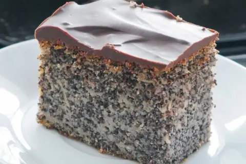 Pyszny przepis na japończyk ciasto, które zaskoczy Twoich gości