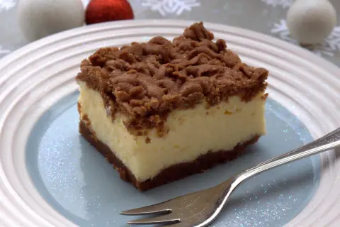 Ile piec sernik królewski, aby uniknąć zakalca i uzyskać idealny smak
