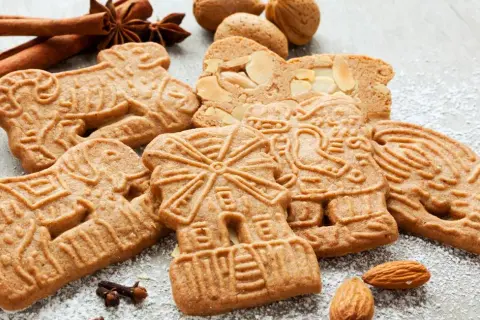 Ciasteczka korzenne jak ze sklepu – idealny przepis na świąteczne smaki