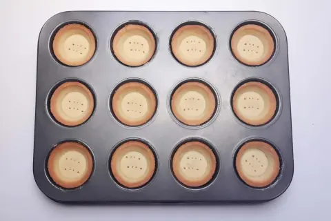 Jak zrobić foremki do muffinek w prosty sposób i zaoszczędzić pieniądze