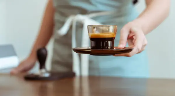Ristretto – co to za kawa i jak ją przygotować? Porównanie z espresso