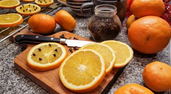 Jak łatwo suszyć pomarańcze do herbaty – prosty sposób na aromatyczny napój