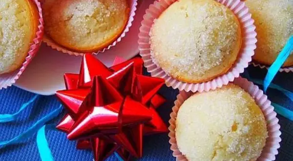 Muffinki jak pączki – prosty przepis na pyszne babeczki na Tłusty Czwartek