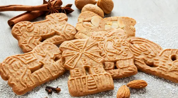 Ciasteczka korzenne jak ze sklepu – idealny przepis na świąteczne smaki