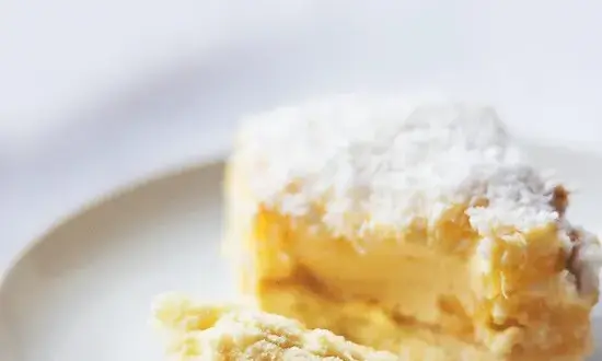 Pyszne ciasto piña colada – przepis na tropikalny deser bez trwogi