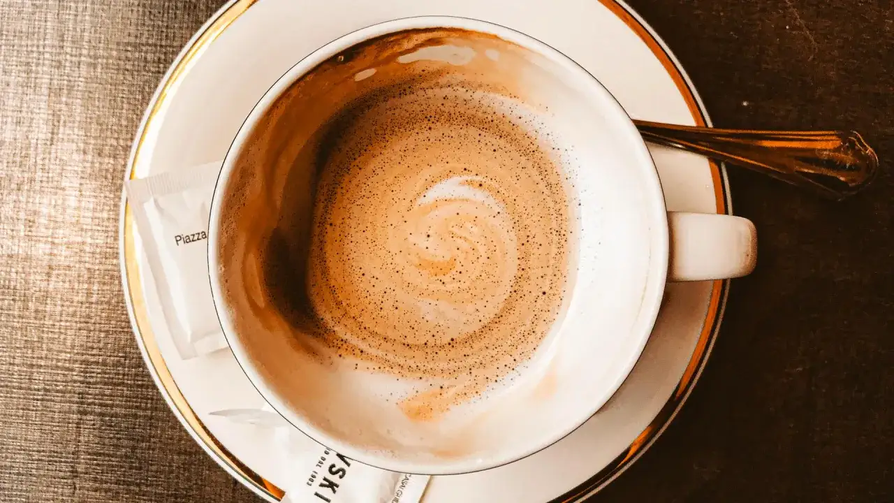 Zdjęcie Ile kosztuje kawa w Londynie? Ceny, które mogą cię zaskoczyć